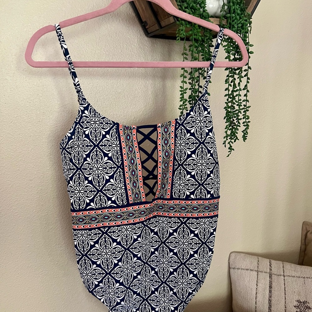 Navy & White Patterned Lace-Up Tank Top